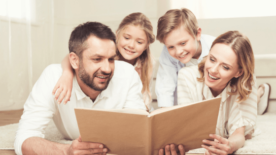 اهمیت خواندن کتاب های داستان برای بچه ها